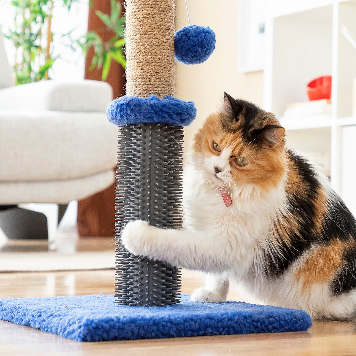 Rascador con masajeador y pelota para gatos